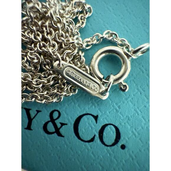 Tiffany Co Silver & 18k Gold Filigree Heart Lock Pendant Necklace W Key 24” 17g - Picture 13 of 16